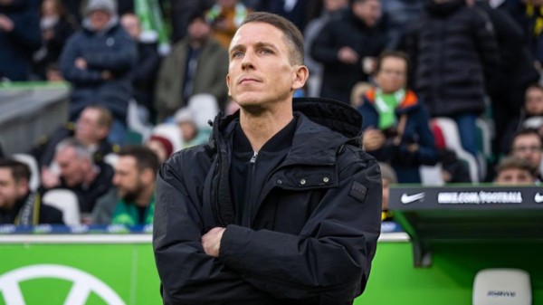 فەرمی؛ یانەی هۆفێنهایم لە بۆندسلیگا ڕاهێنەرەکەی دوورخستەوە